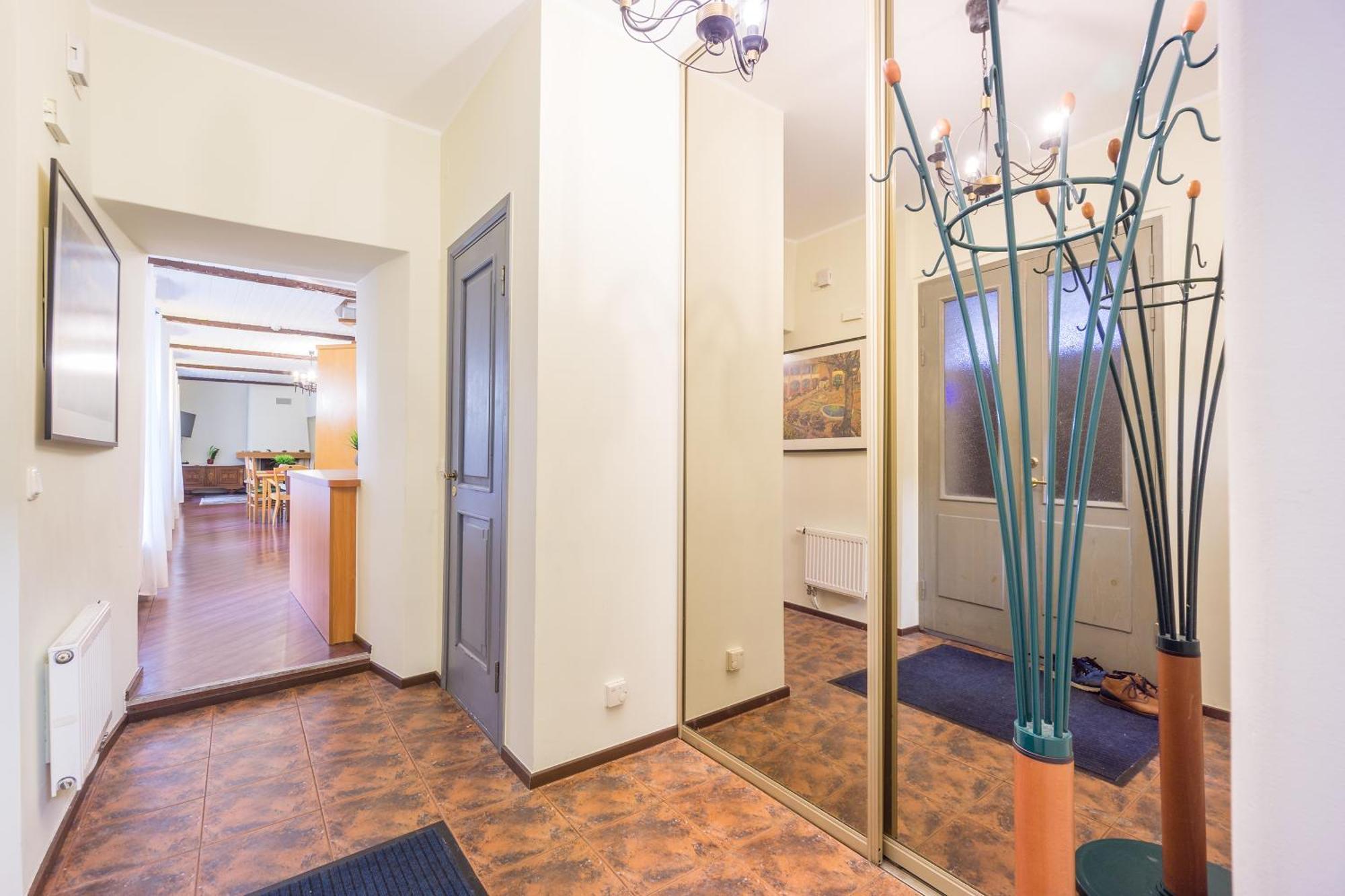 Brīvdienu mājas Exclusive House In Old Town *