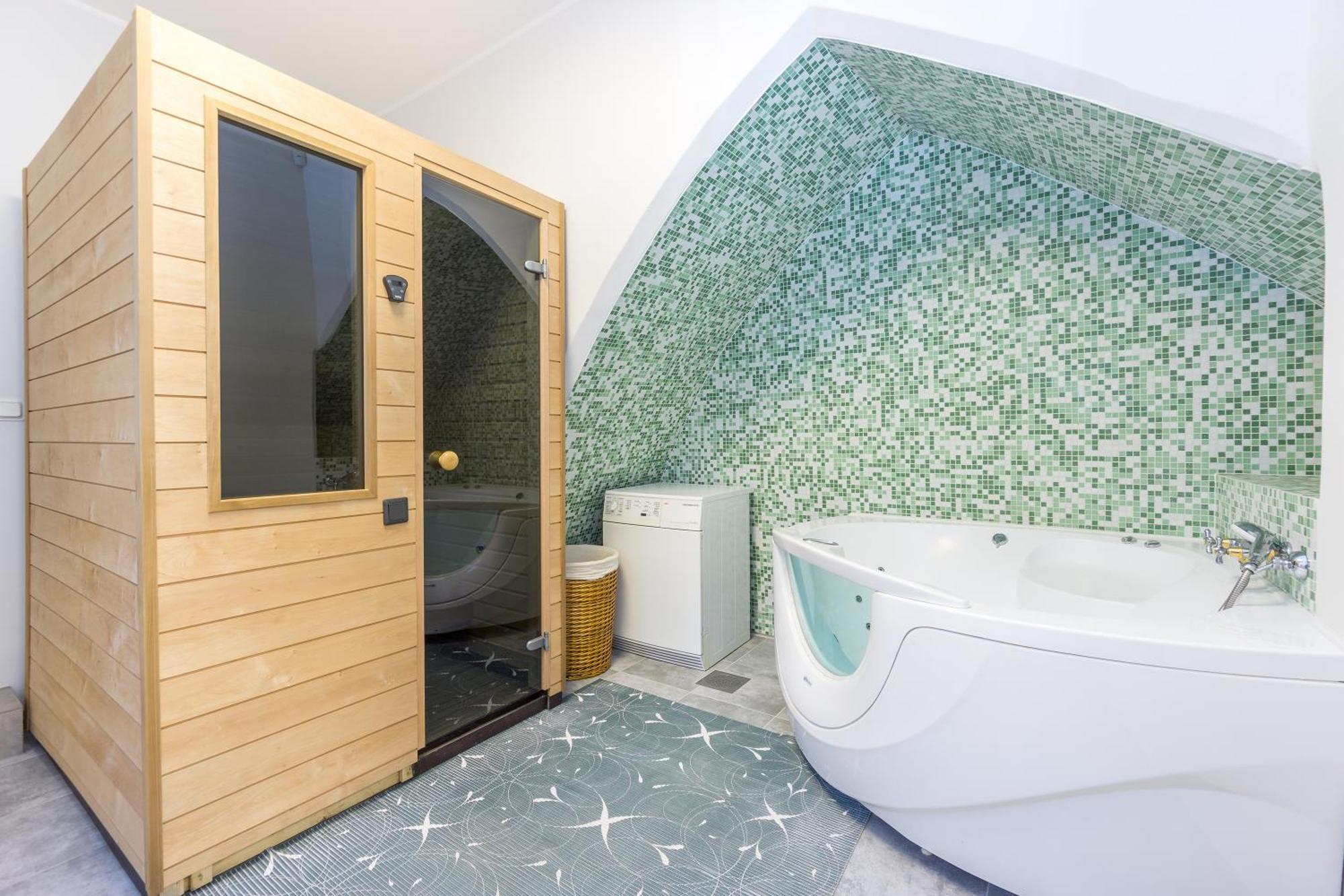 Exclusive House In Old Town Brīvdienu mājas *
