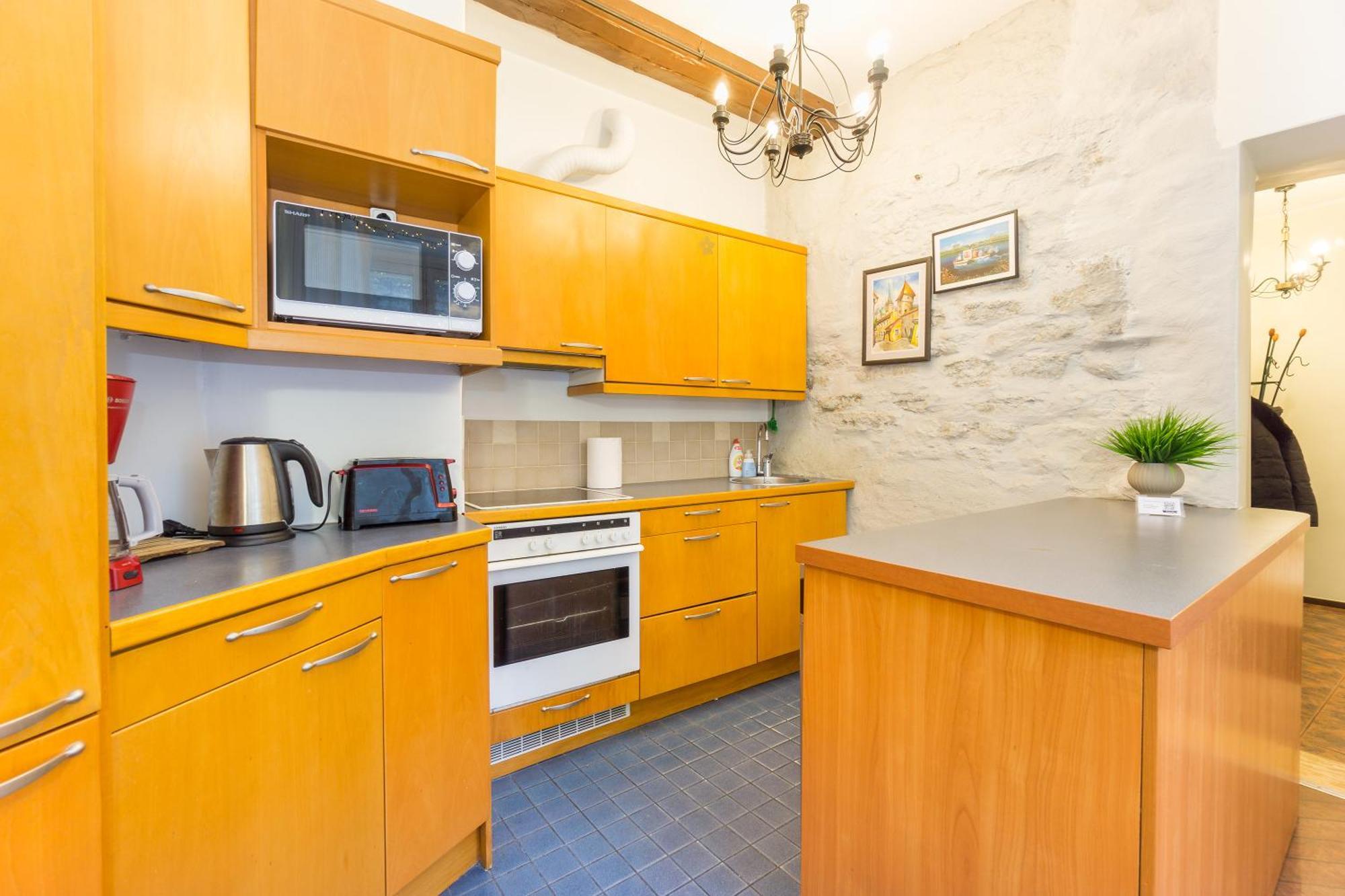Brīvdienu mājas Exclusive House In Old Town Tallinn